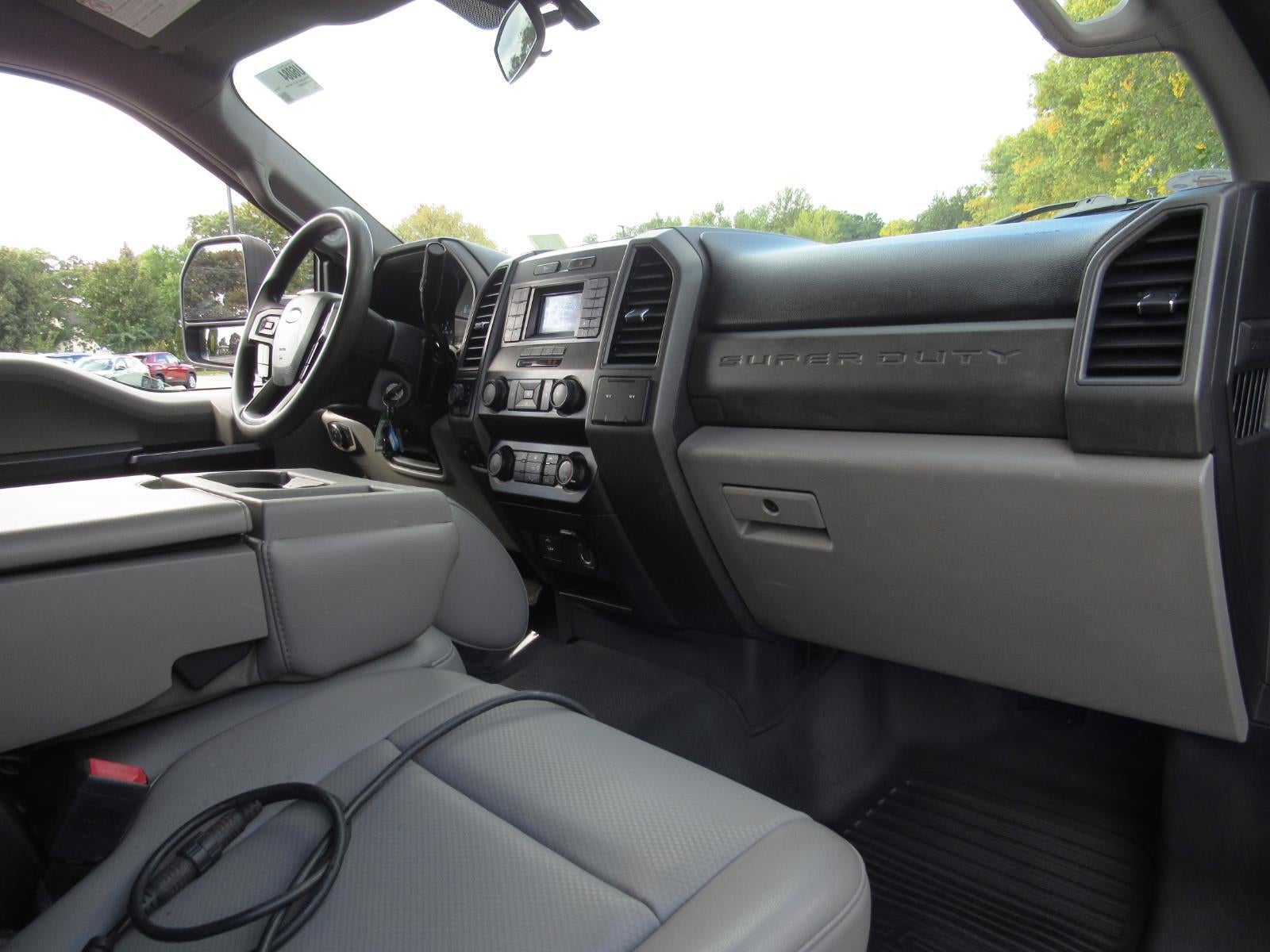 2020 Ford Super Duty F-550 DRW XL