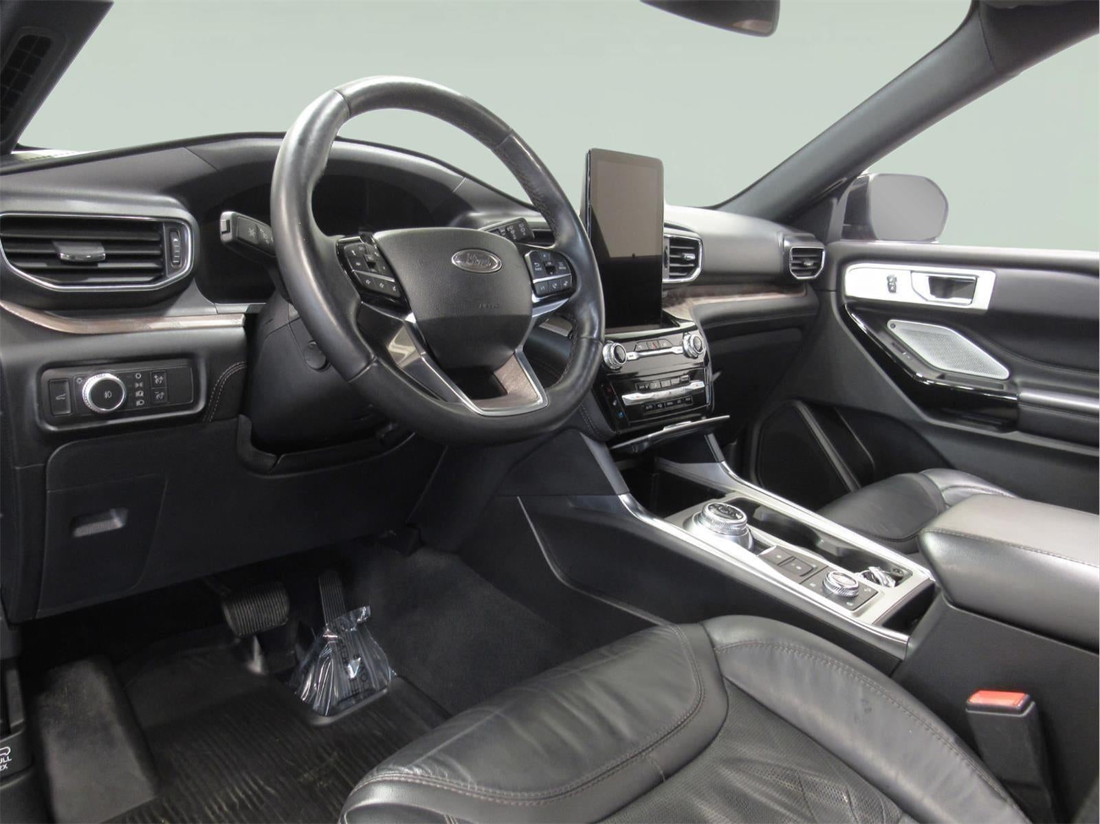 2022 Ford Explorer Platinum