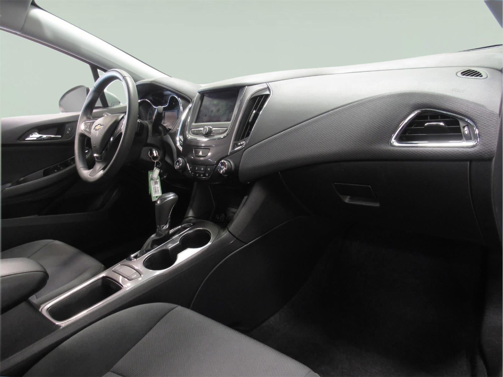 2019 Chevrolet Cruze LS