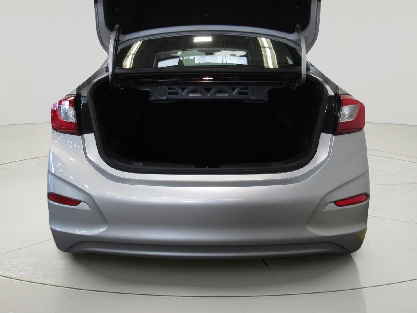 2019 Chevrolet Cruze LS