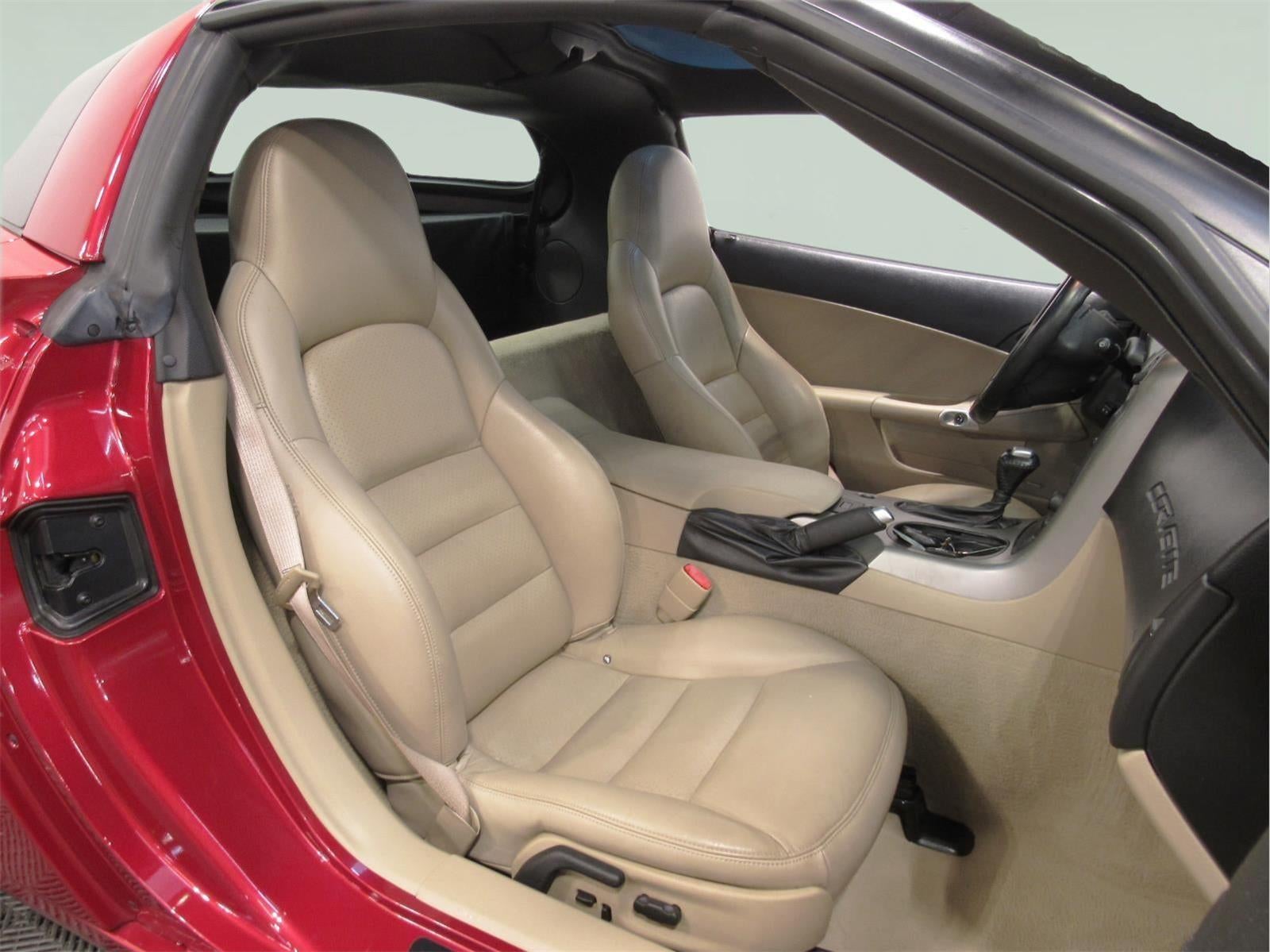 2005 Chevrolet Corvette 2dr Cpe