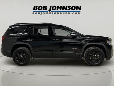2022 GMC Acadia AT4