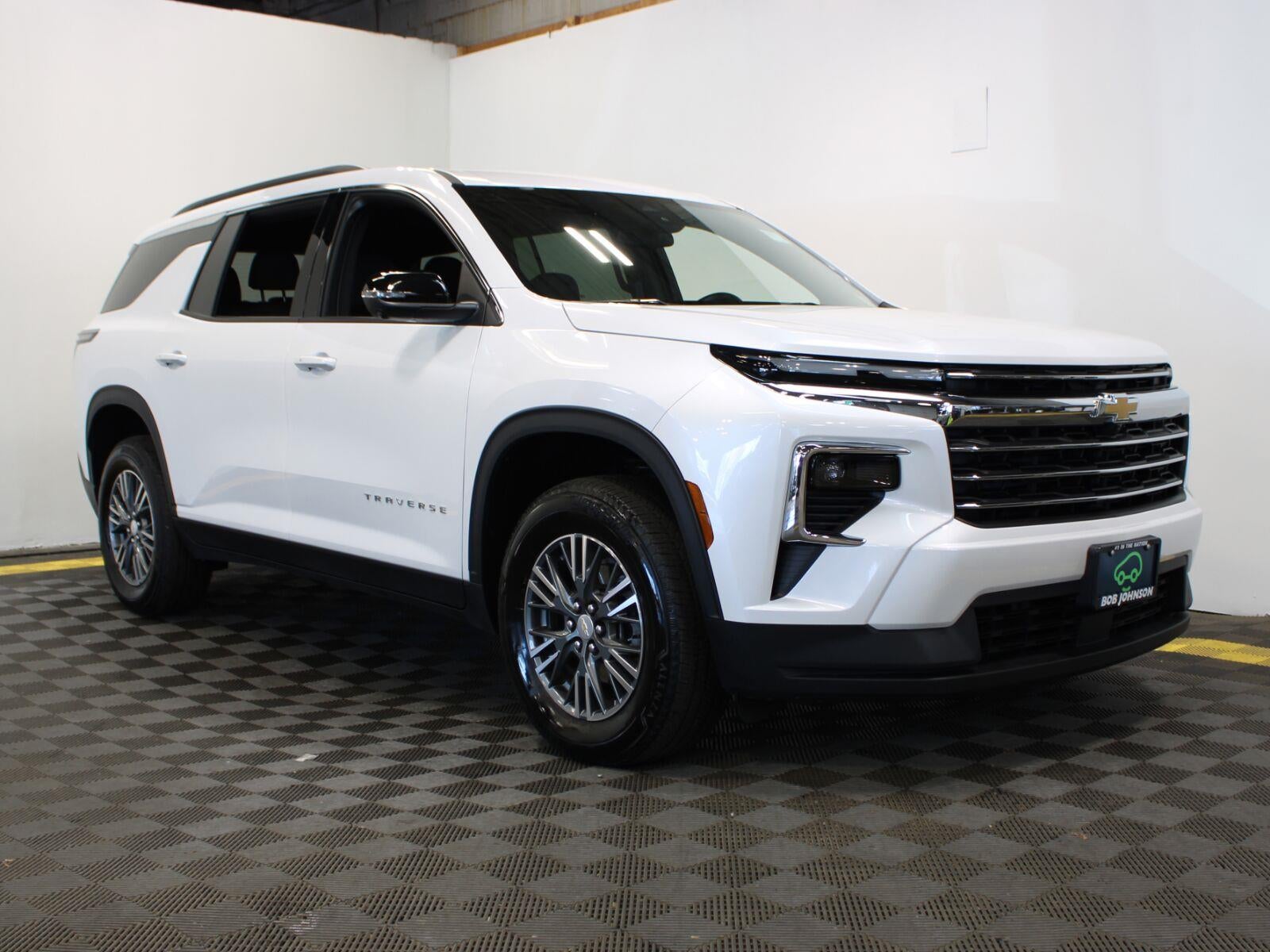 2024 Chevrolet Traverse LT