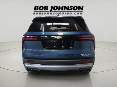 2024 Chevrolet Traverse LT
