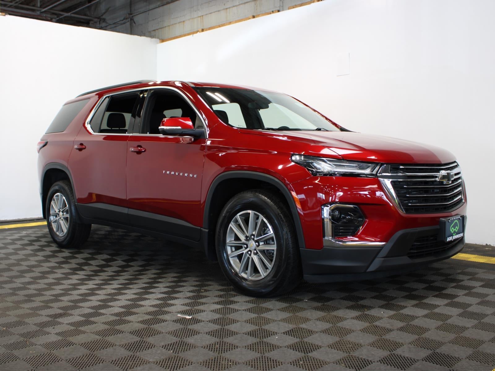 2023 Chevrolet Traverse LT Cloth