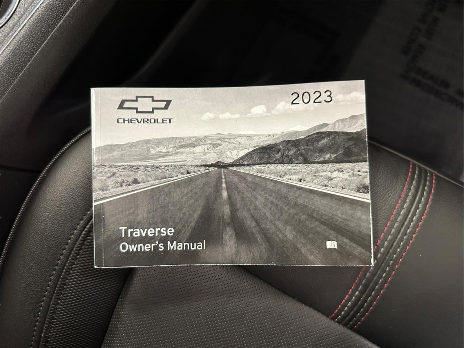 2023 Chevrolet Traverse RS