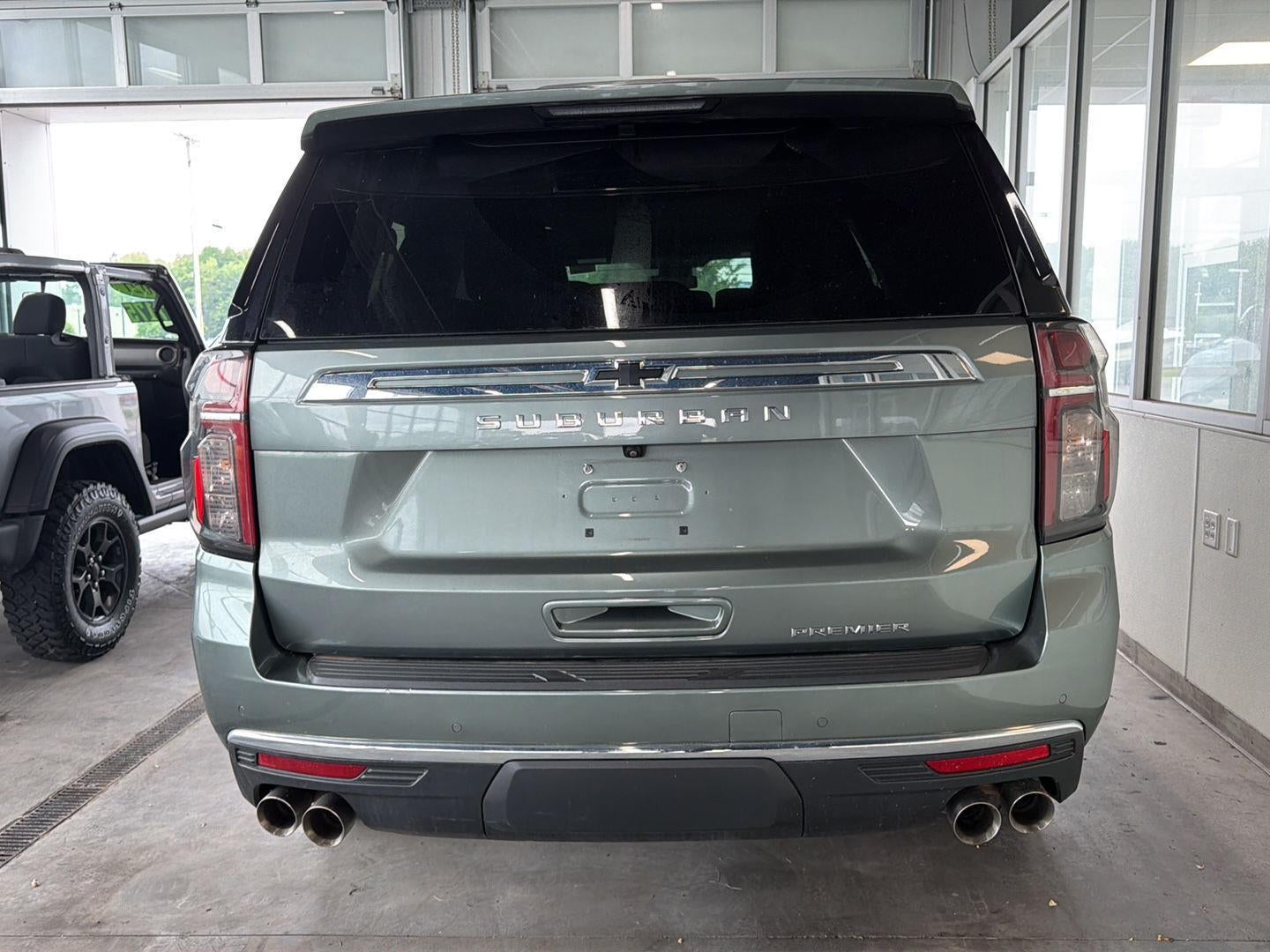 2023 Chevrolet Suburban Premier