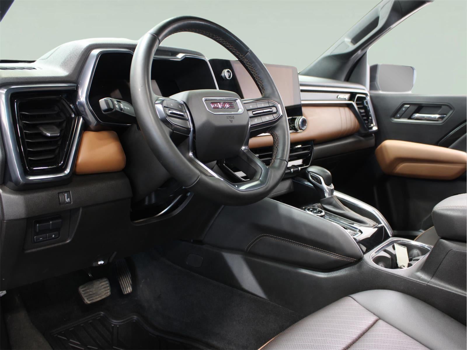 2023 GMC Canyon AT4