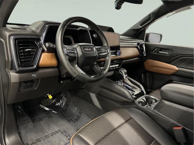 2023 GMC Canyon 4WD AT4