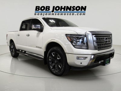 2023 Nissan TITAN Crew Cab Platinum Reserve 4x4