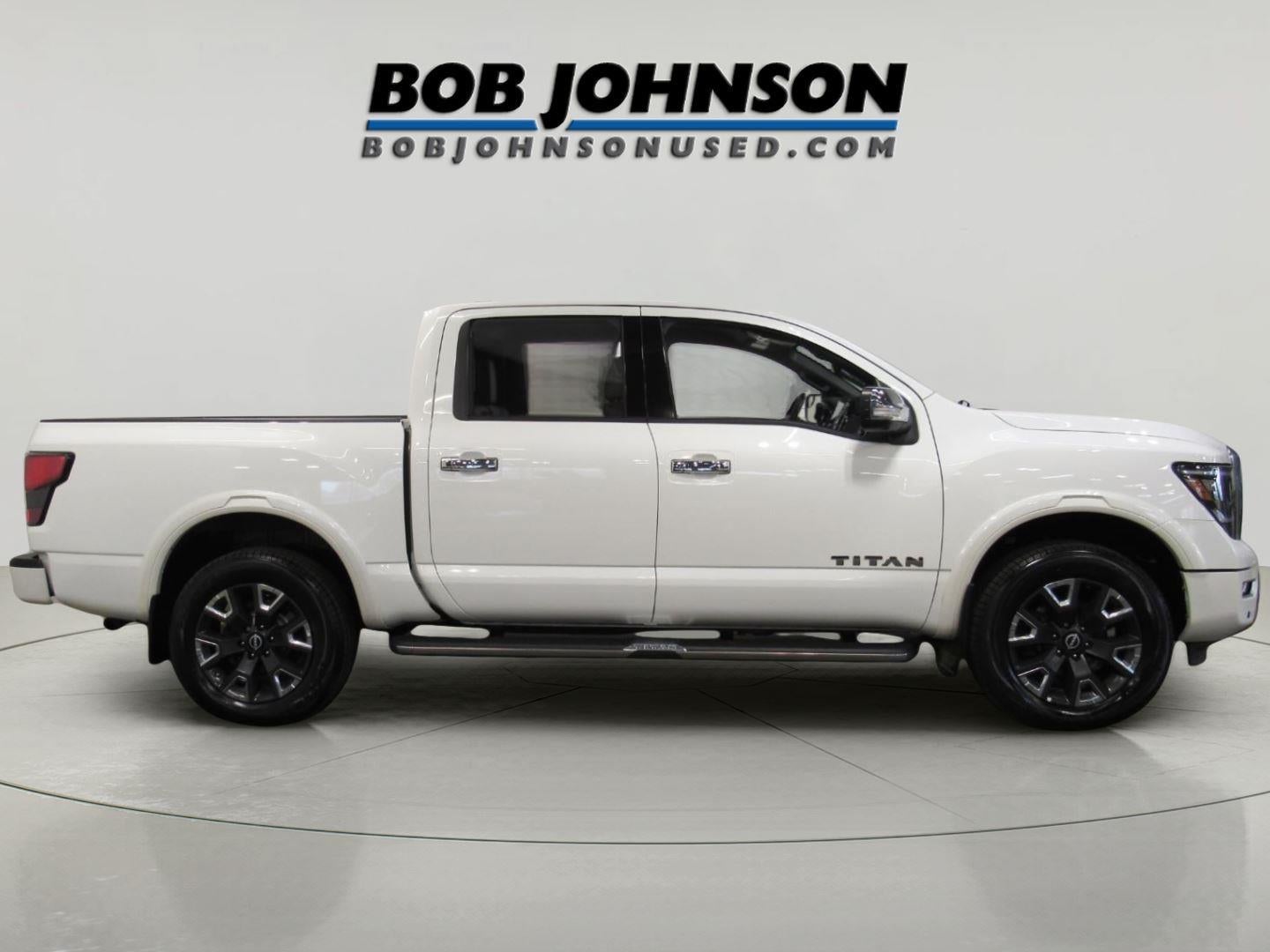 2023 Nissan TITAN Crew Cab Platinum Reserve 4x4