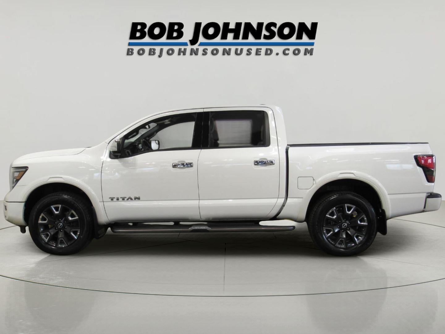 2023 Nissan TITAN Crew Cab Platinum Reserve 4x4