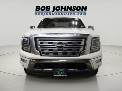 2023 Nissan TITAN Crew Cab Platinum Reserve 4x4