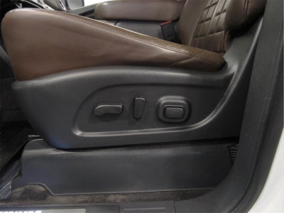 2023 Nissan TITAN Crew Cab Platinum Reserve 4x4