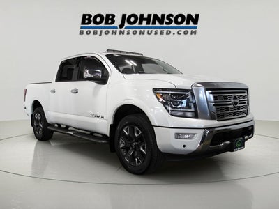 2023 Nissan TITAN Crew Cab Platinum Reserve 4x4