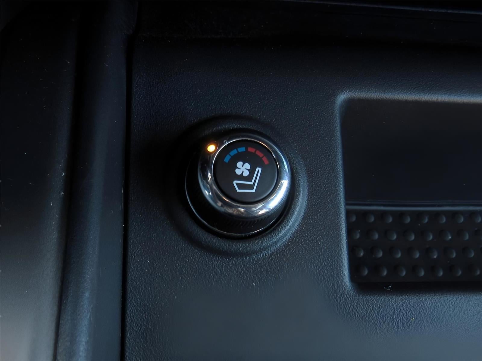 2023 Nissan TITAN Crew Cab Platinum Reserve 4x4