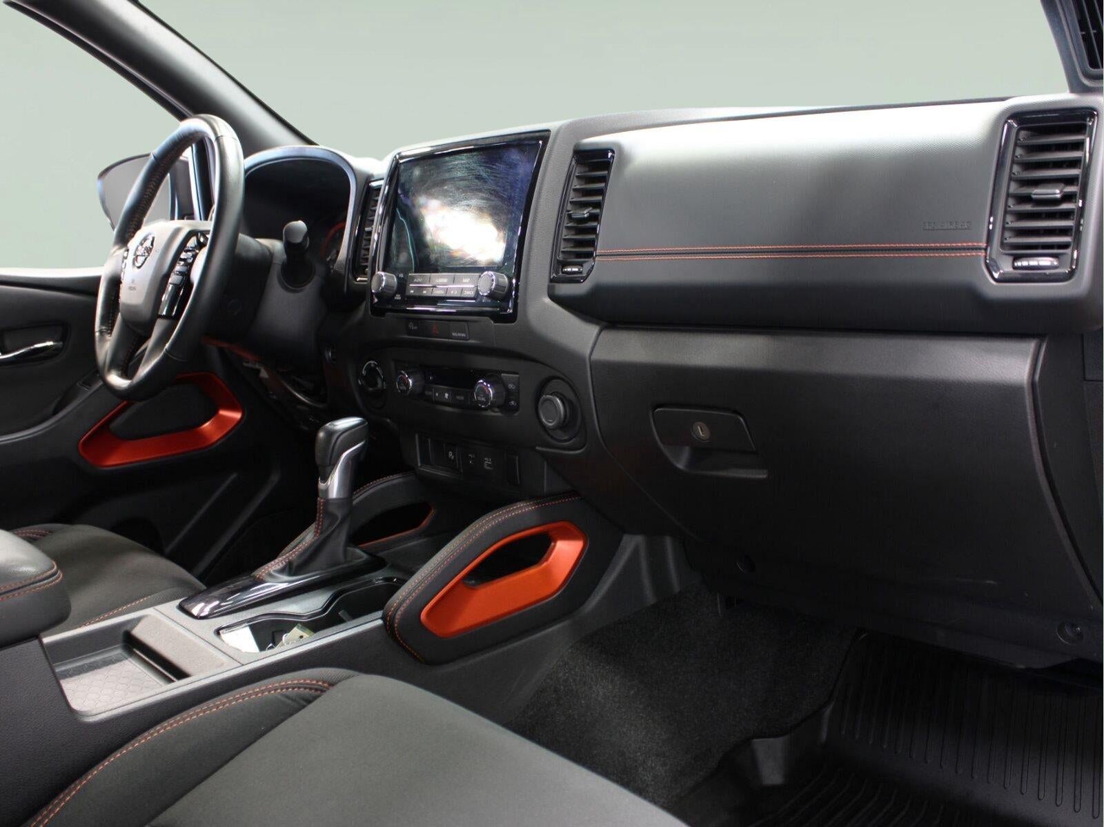2024 Nissan Frontier Crew Cab PRO-4X 4x4