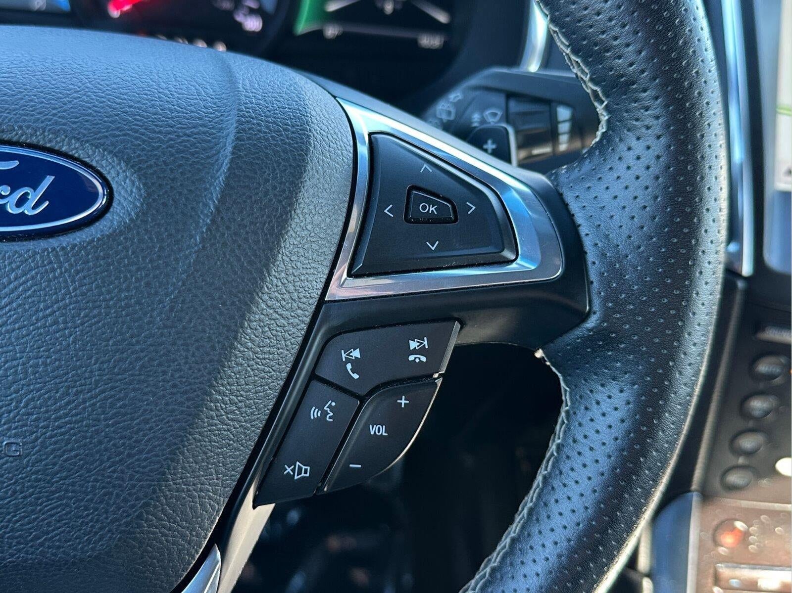 2019 Ford Edge ST