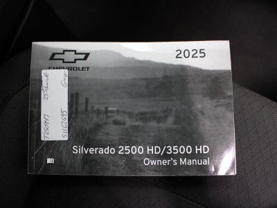 2025 Chevrolet Silverado 2500 HD Custom
