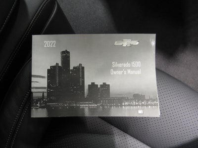 2022 Chevrolet Silverado 1500 LT (2FL)