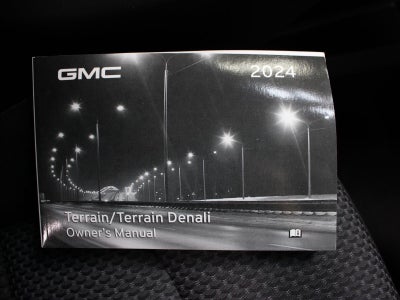 2024 GMC Terrain SLE