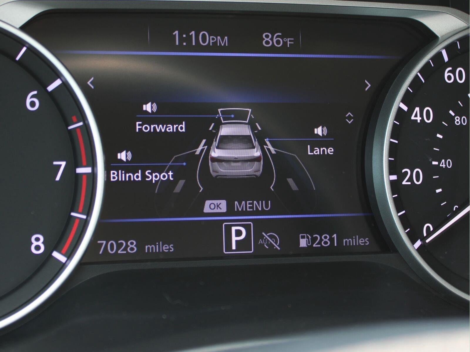 2024 Nissan Sentra SV Xtronic CVT