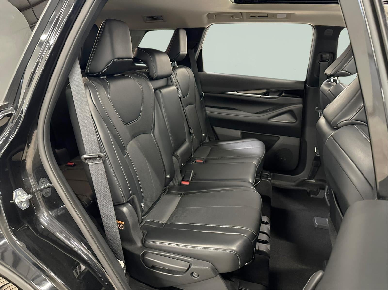 2023 INFINITI QX60 PURE AWD