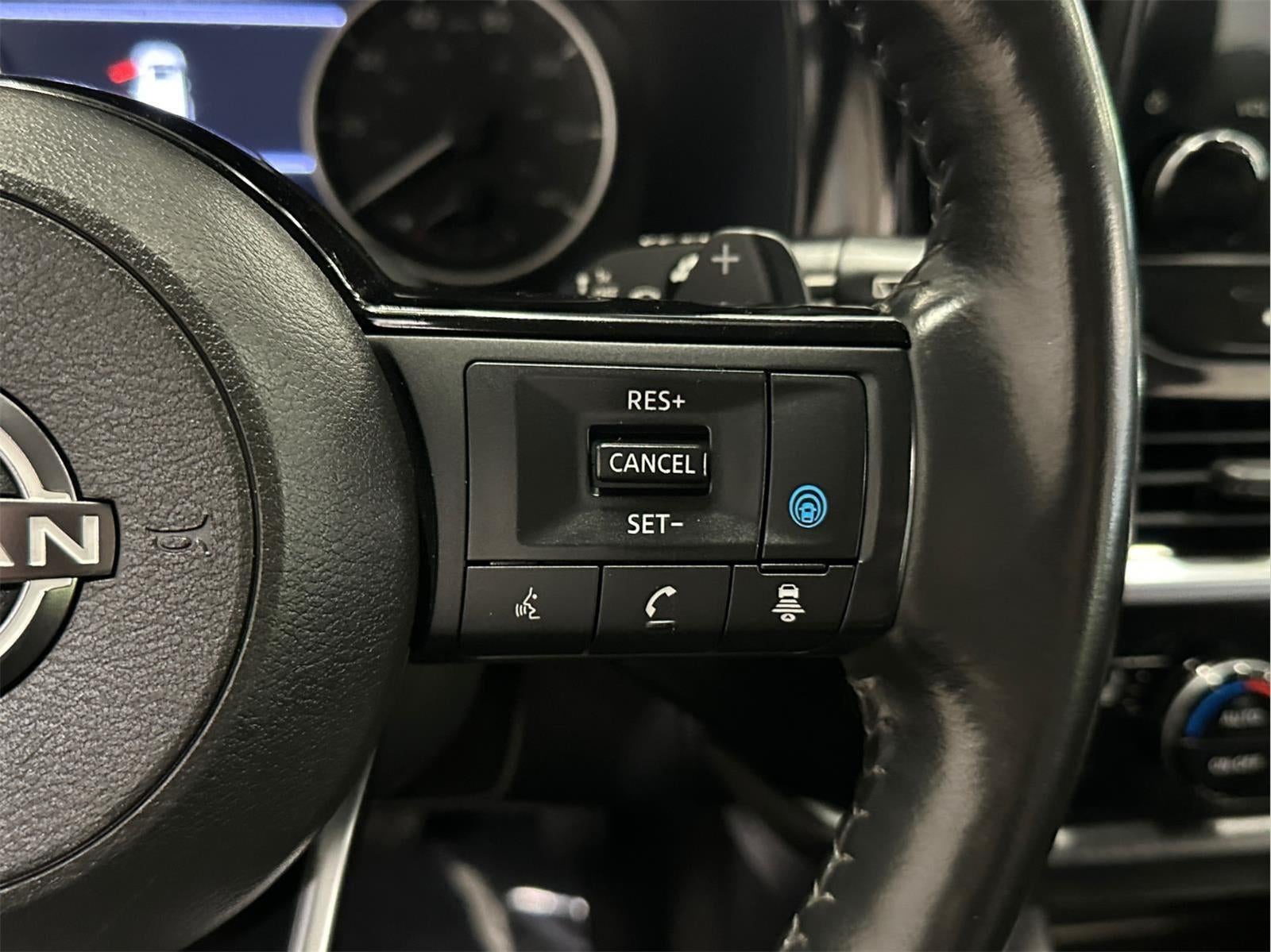 2022 Nissan Pathfinder SL 4WD