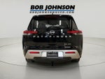 2022 Nissan Pathfinder SL 4WD