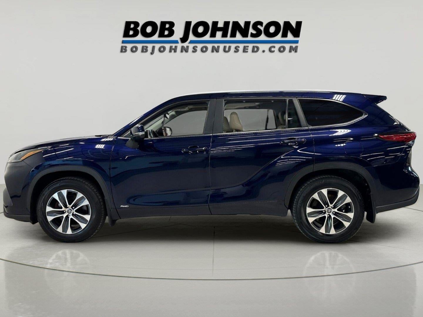 2023 Toyota Highlander Hybrid XLE