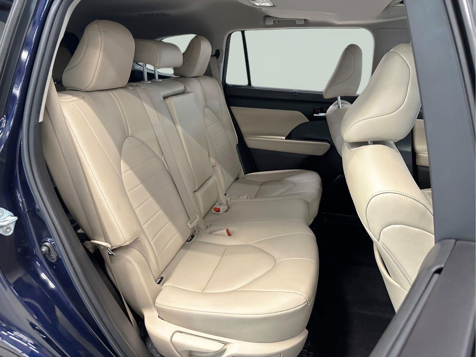 2023 Toyota Highlander Hybrid XLE