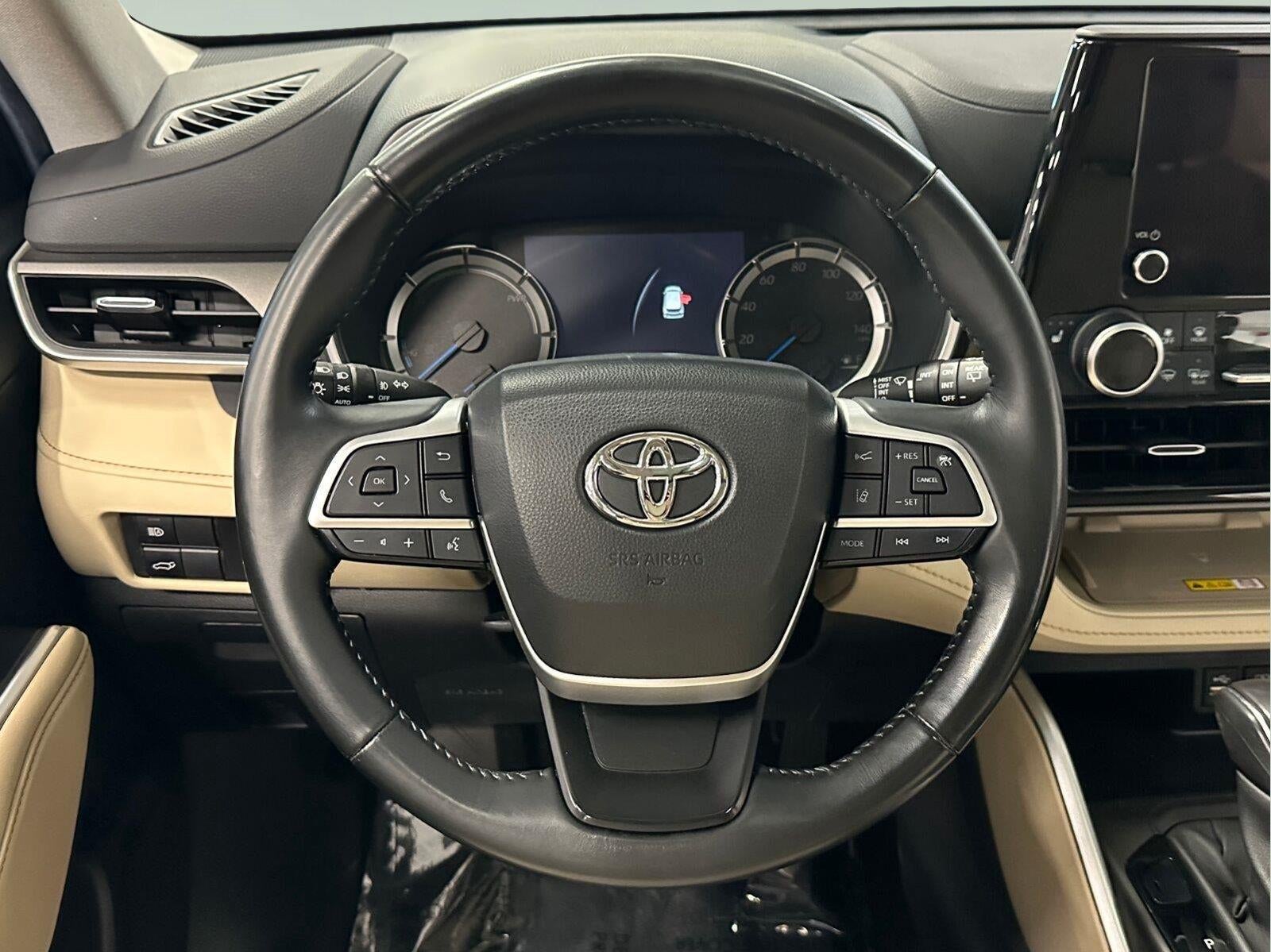 2023 Toyota Highlander Hybrid XLE