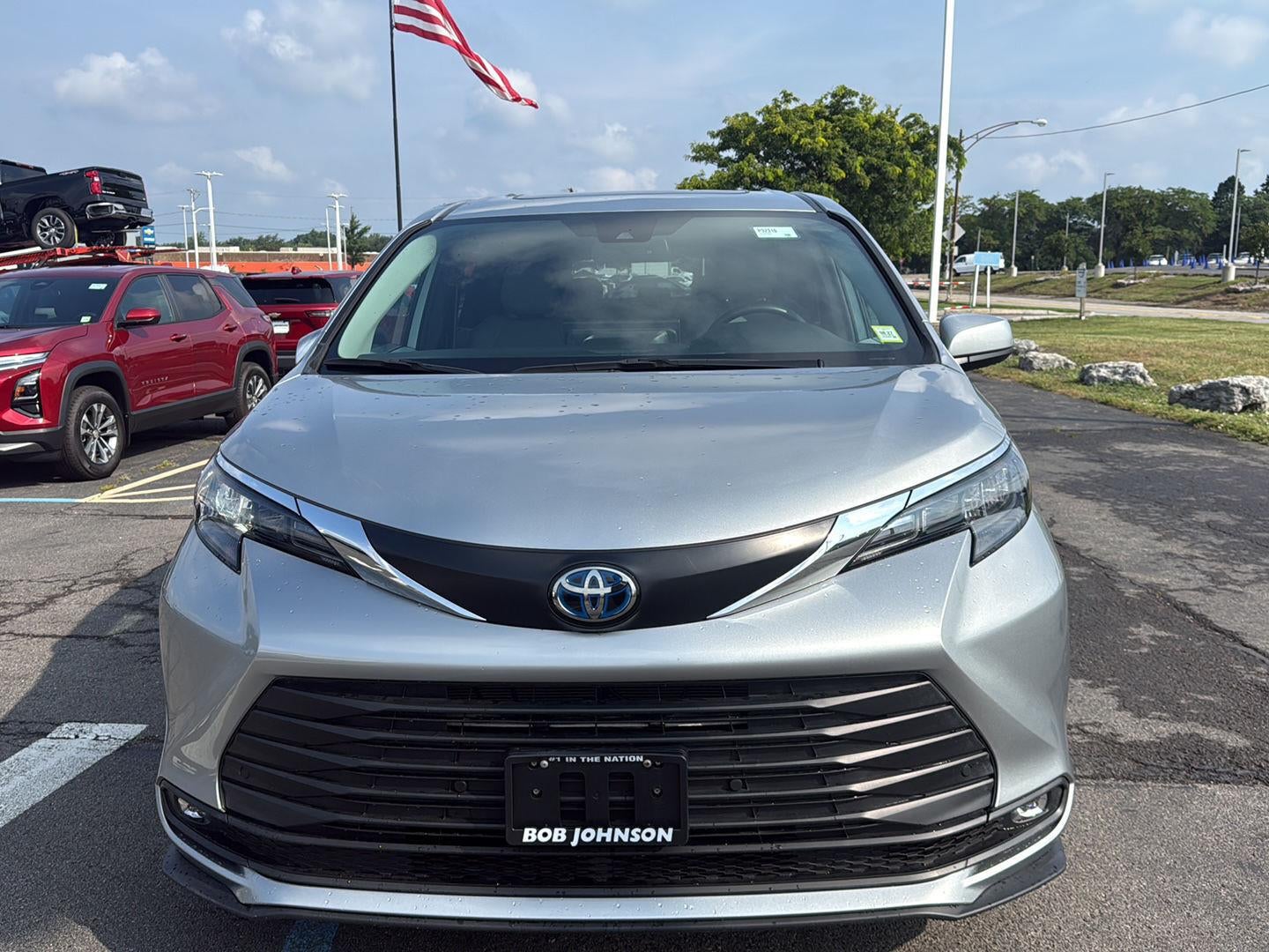 2025 Toyota Sienna XLE