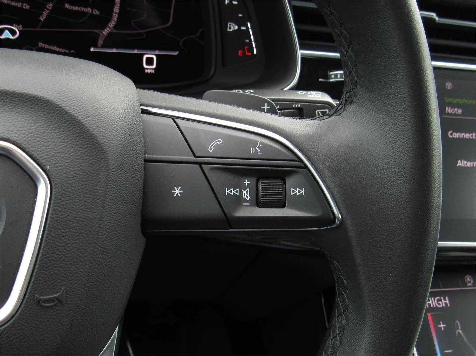 2023 Audi Q7 Premium Plus