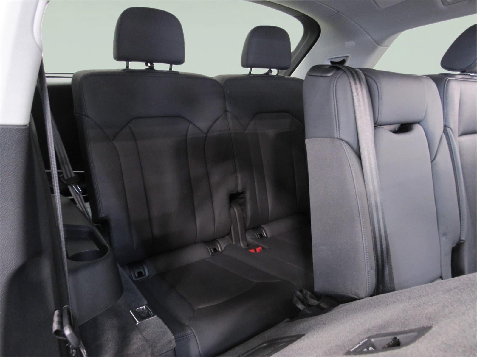 2023 Audi Q7 Premium Plus