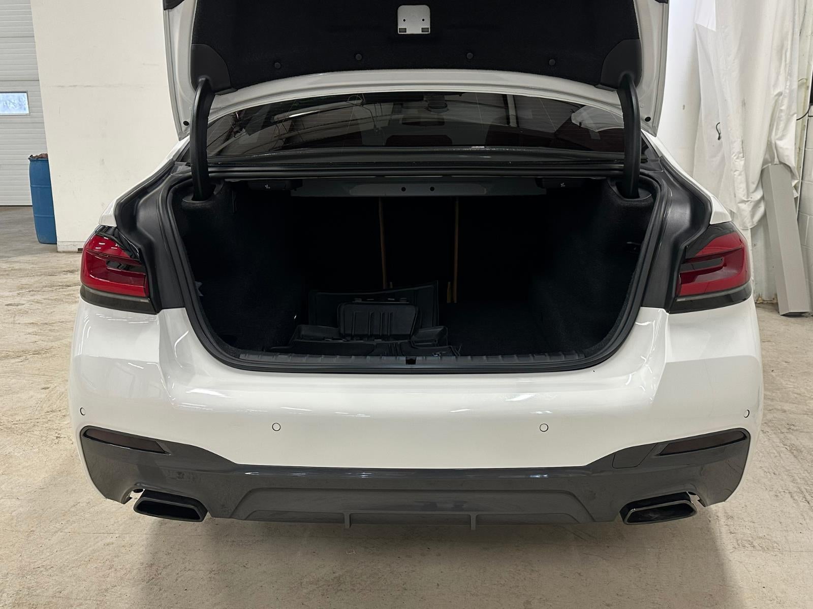 2023 BMW 540 i xDrive