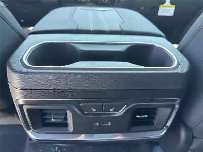 2025 Chevrolet Silverado 3500 HD High Country