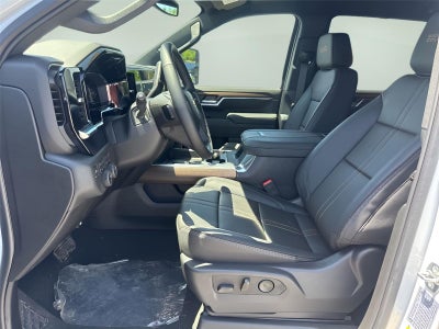 2025 Chevrolet Silverado 3500 HD High Country