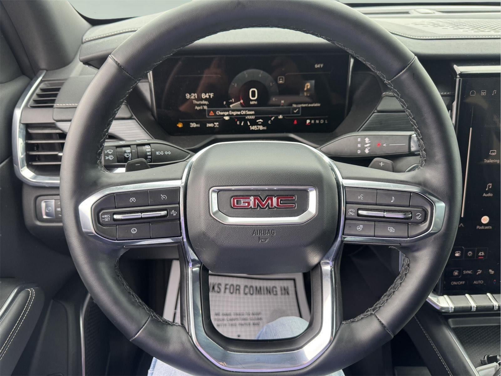 2025 GMC Acadia Elevation