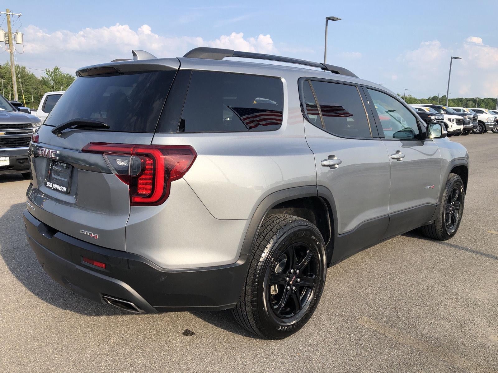 2023 GMC Acadia AT4