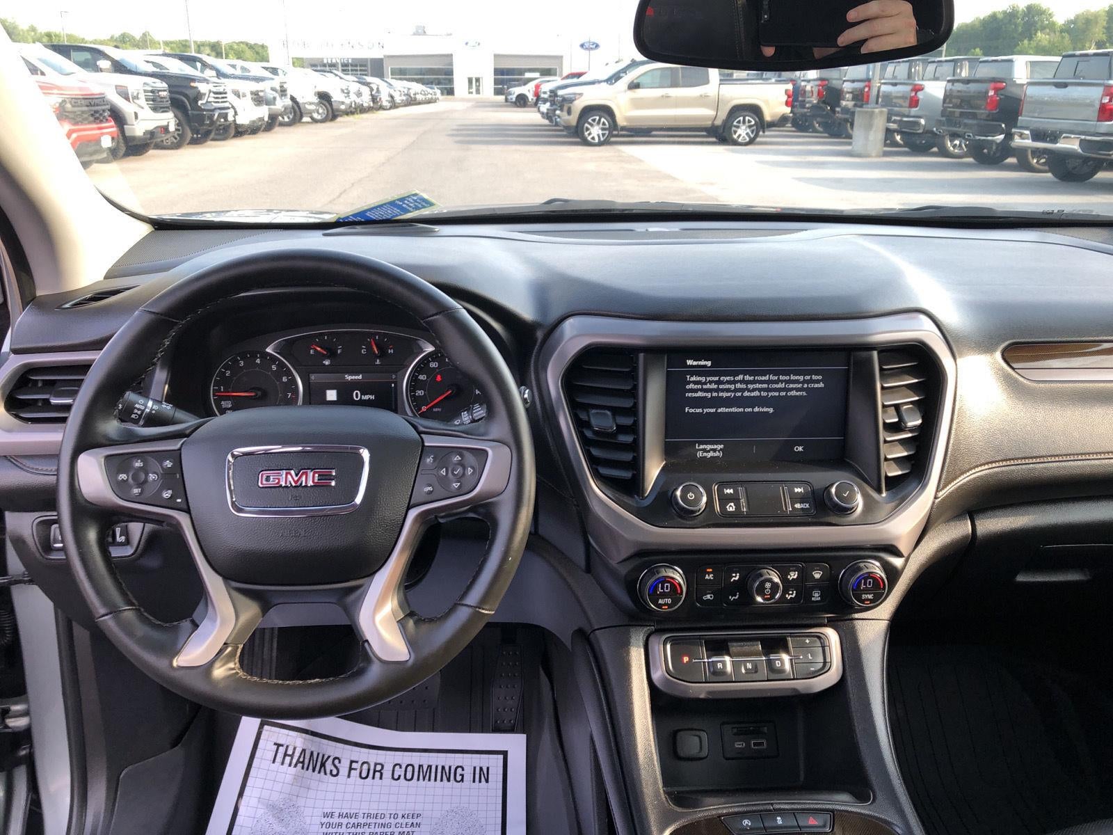 2023 GMC Acadia AT4
