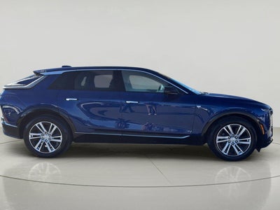 2024 Cadillac LYRIQ Tech