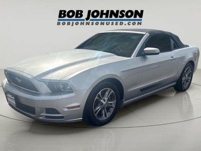 2014 Ford Mustang V6