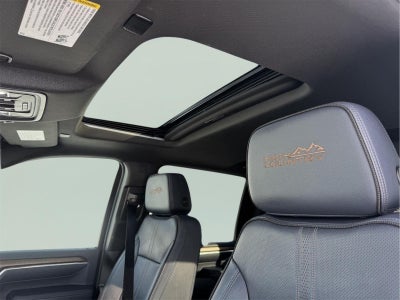 2024 Chevrolet Silverado 3500 HD High Country