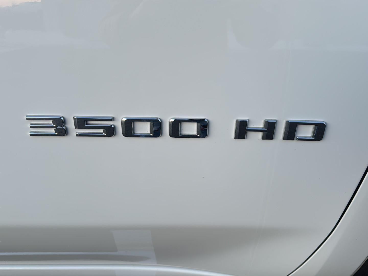 2023 Chevrolet Silverado 3500 HD High Country