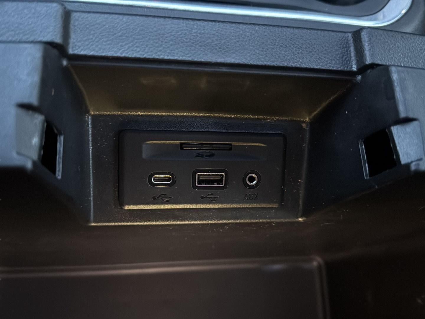 2023 Chevrolet Silverado 3500 HD High Country