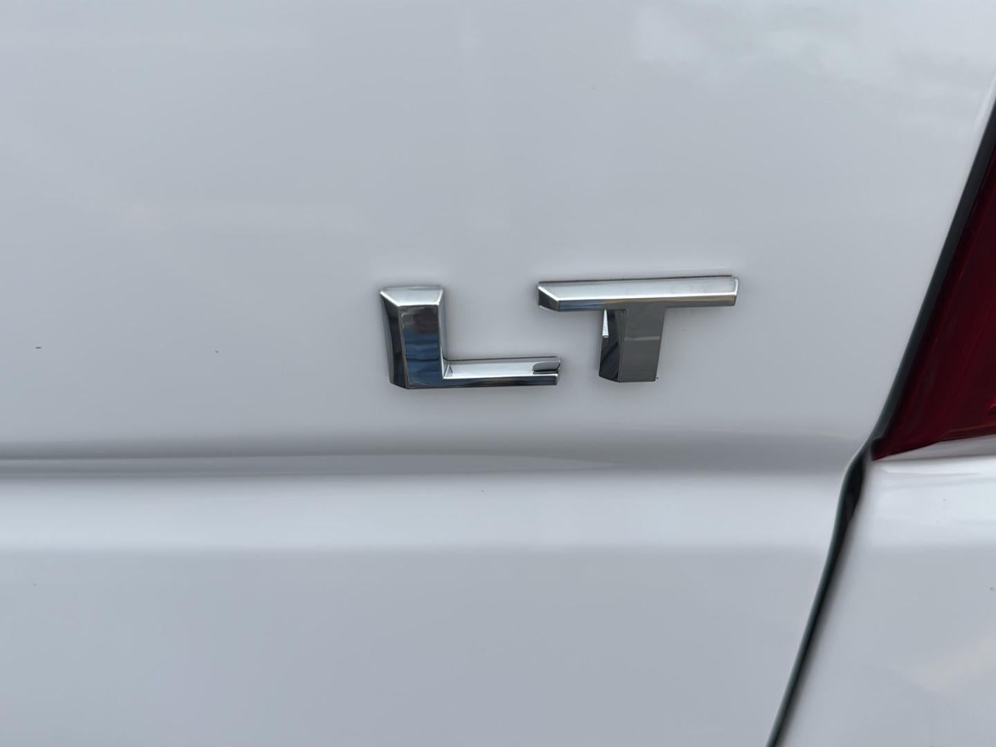 2022 Chevrolet Silverado 1500 LT (2FL)