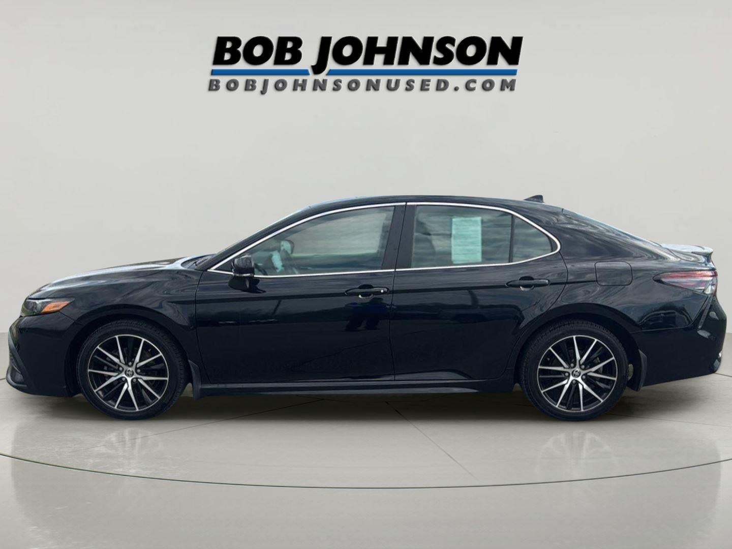 2023 Toyota Camry SE AWD