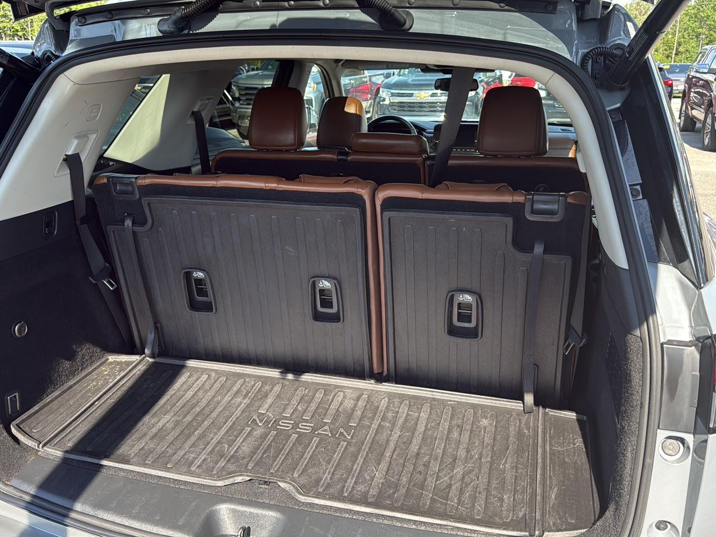 2022 Nissan Pathfinder Platinum 4WD