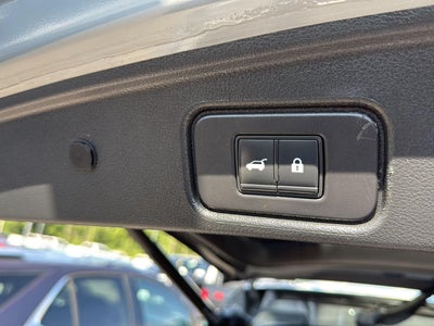 2022 Nissan Pathfinder Platinum 4WD